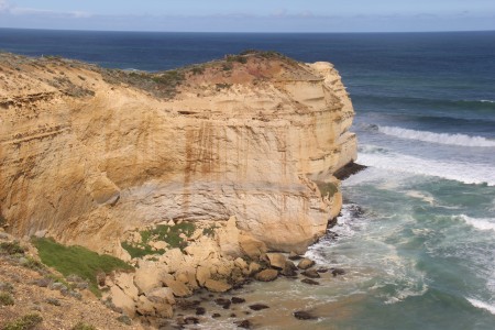 Cliff into the sea at 12 Apostles